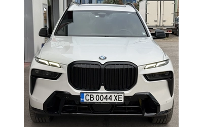 BMW X7 xDrive40i - автомобили, коли, обяви за нови и употребявани 7