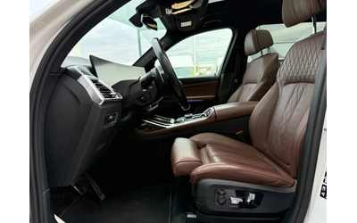 BMW X7 xDrive40i - автомобили, коли, обяви за нови и употребявани 9