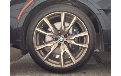 BMW X7 M50i - автомобили, коли, обяви за нови и употребявани 7