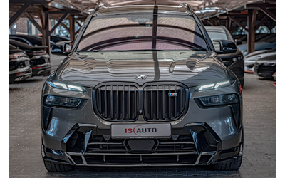 bmw-x7-m60i-harman-kardon-panorama-kamera-360-karbon-aero-packet - 0