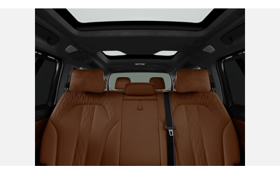 BMW X7 M60i xDrive - автомобили, коли, обяви за нови и употребявани 11