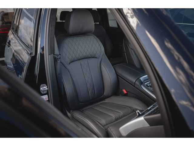 BMW X7 X7 40d xDrive M Pack - автомобили, коли, обяви за нови и употребявани 12