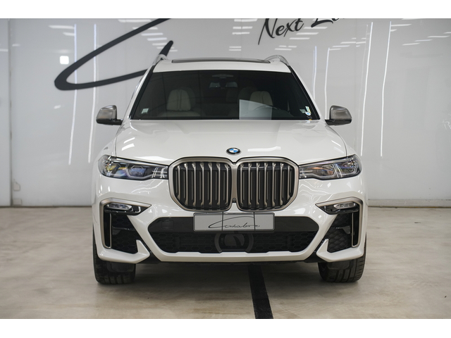 BMW X7 X7 M50i xDrive Individual Shadow Line - автомобили, коли, обяви за нови и употребявани 1