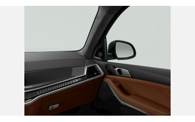 BMW X7 xDrive40d - автомобили, коли, обяви за нови и употребявани 10