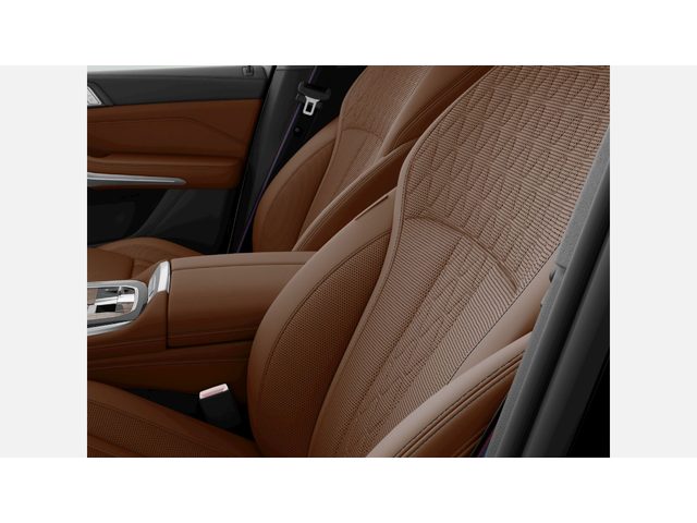 BMW X7 xDrive40d - автомобили, коли, обяви за нови и употребявани 8