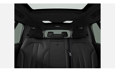 BMW X7 xDrive40d - автомобили, коли, обяви за нови и употребявани 11