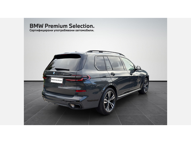 BMW X7 xDrive40d - автомобили, коли, обяви за нови и употребявани 1