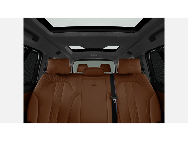 BMW X7 xDrive40d - автомобили, коли, обяви за нови и употребявани 11