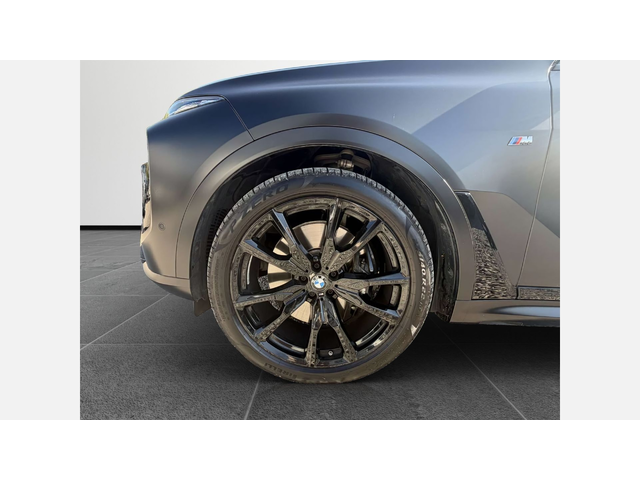 BMW X7 xDrive40d - автомобили, коли, обяви за нови и употребявани 4