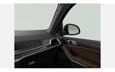 BMW X7 xDrive40i - автомобили, коли, обяви за нови и употребявани 10