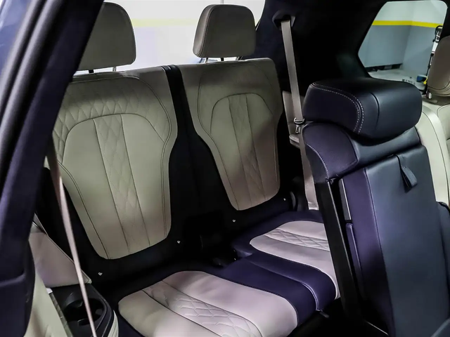 BMW X7 xDrive40i | Premium Enhanced Package | M Sport Pac All Wheel Drive - автомобили, коли, обяви за нови и употребявани 17
