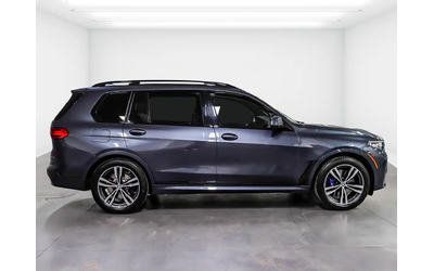 bmw-x7-xdrive40i-premium-enhanced-package-m-sport-pac-all-wheel-drive - 2