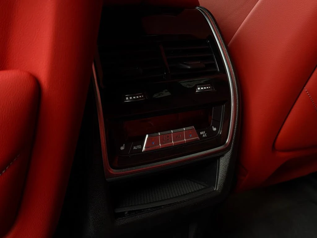 BMW XM XDRIVE * MASSAGE * B&W * DISTRONIC * HEAD UP - автомобили, коли, обяви за нови и употребявани 16