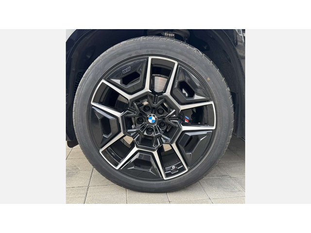 BMW XM - автомобили, коли, обяви за нови и употребявани 4