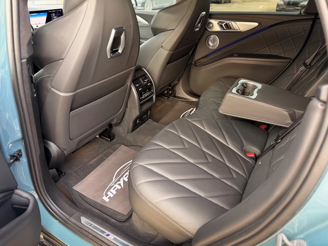 BMW XM RNG DESIGN 1 of 1= XDRIVE= M DRIVE PACKAGE= B&W= - автомобили, коли, обяви за нови и употребявани 11