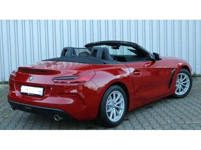 BMW Z4 sDrive20i Sport - автомобили, коли, обяви за нови и употребявани 3