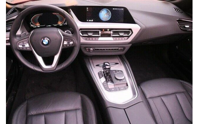 BMW Z4 sDrive20i Sport - автомобили, коли, обяви за нови и употребявани 9