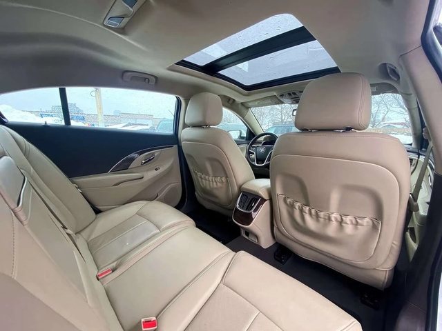 Buick Lacrosse * Premium * CARFAX * ЦЕНА ДО БГ - автомобили, коли, обяви за нови и употребявани 16