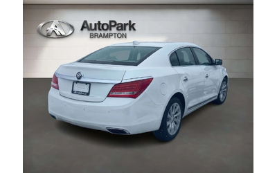buick-lacrosse - 4