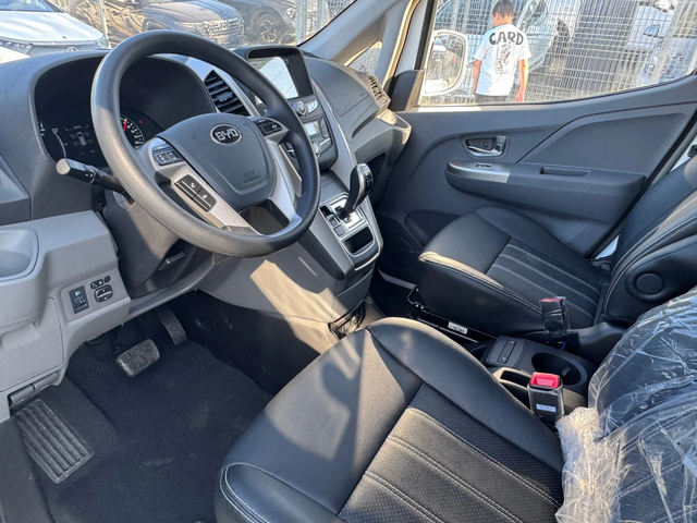 BYD ETP 3 2025г-0 km !!!! - автомобили, коли, обяви за нови и употребявани 12
