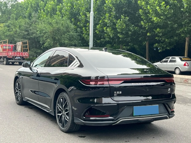 BYD HAN 610km Range / HUD / 360 Camera - автомобили, коли, обяви за нови и употребявани 8