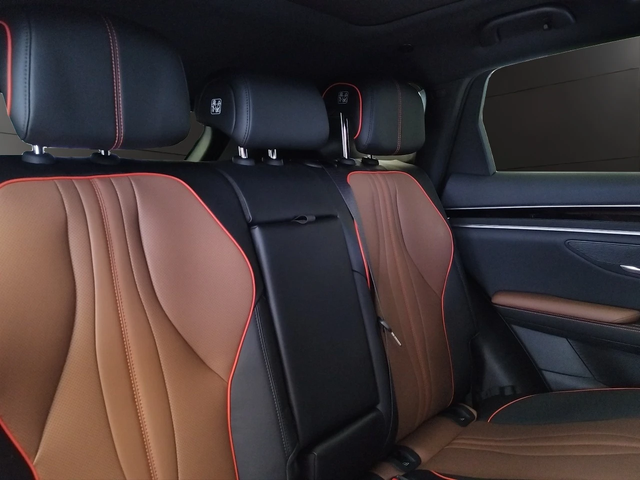 BYD Seal U DM-i 1.5i PLUG-IN HYBRID - автомобили, коли, обяви за нови и употребявани 11