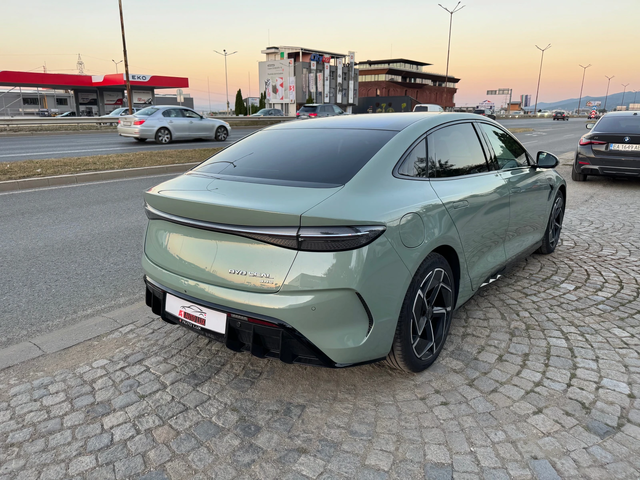 BYD Seal Seal Excellence Desig Panorama-Glasdach 360 Kamera - автомобили, коли, обяви за нови и употребявани 3