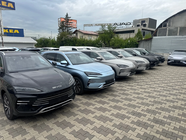 BYD Seal 26kw/125 km electric range/U DM-i Plug-in hibrid - автомобили, коли, обяви за нови и употребявани 0