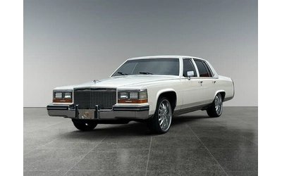 cadillac-brougham - 0