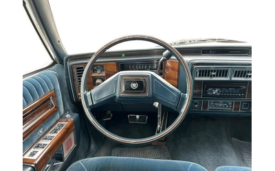 Cadillac Brougham 5.0* V8* RWD* - автомобили, коли, обяви за нови и употребявани 13