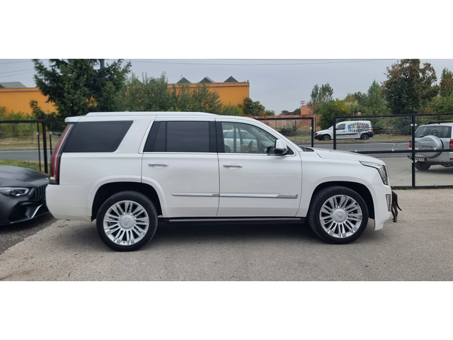 Cadillac Escalade * PLATINUM EDITION * V8 * * FULL* 22 Inch * - автомобили, коли, обяви за нови и употребявани 3