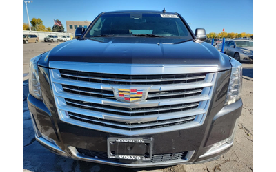 cadillac-escalade - 4