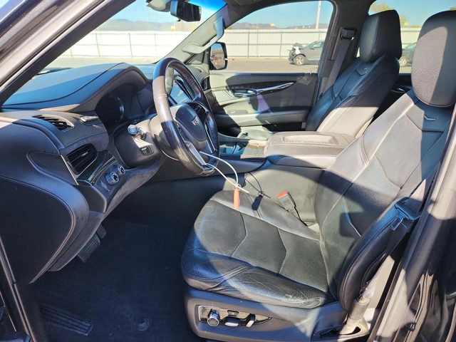 Cadillac Escalade ПОДГРЕВ* КАМЕРА* КЕЙЛЕС* LANE* ASSIST - автомобили, коли, обяви за нови и употребявани 6