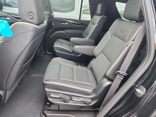 Cadillac Escalade SPORT| 2 КЛЮЧА| 1 СОБСТВЕНИК| БЕЗ УДАРИ| CARFAX - автомобили, коли, обяви за нови и употребявани 13