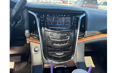 Cadillac Escalade * Premium Luxury * PANO* KEYLESS* ПОДГРЕВ* - автомобили, коли, обяви за нови и употребявани 8