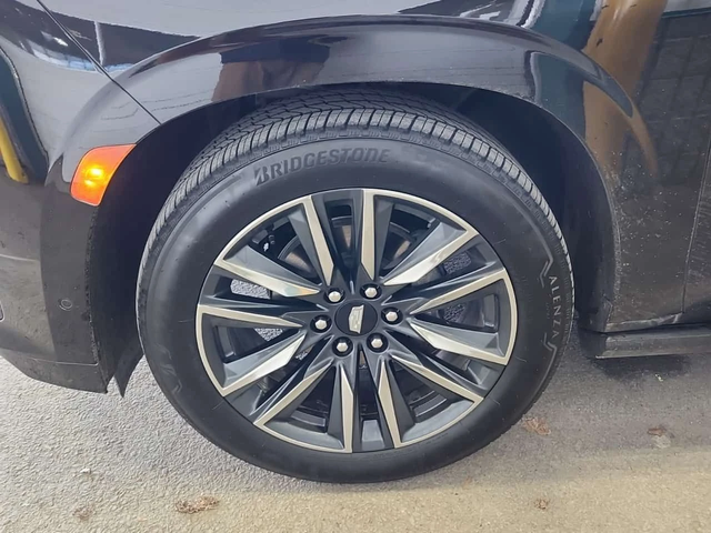 Cadillac Escalade 4WD SPORT PLATINUM| CARFAX - автомобили, коли, обяви за нови и употребявани 5