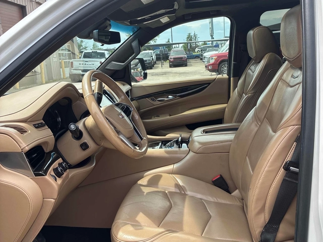 Cadillac Escalade Platinum* CARFAX* АВТО КРЕДИТ* - автомобили, коли, обяви за нови и употребявани 6