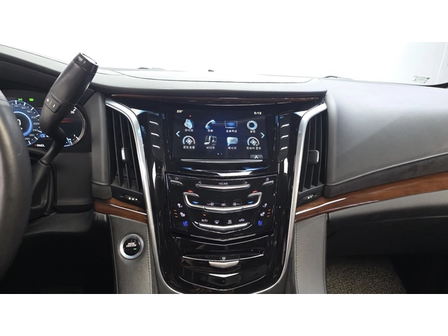 Cadillac Escalade HUD| 360| ПАНО| ПОДГРЕВ| ОБДУХВАНЕ - автомобили, коли, обяви за нови и употребявани 10