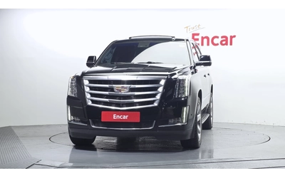 cadillac-escalade - 2
