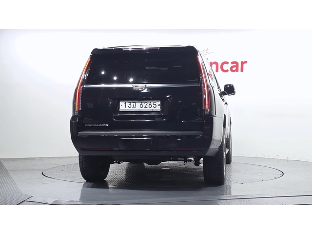 Cadillac Escalade HUD| 360| ПАНО| ПОДГРЕВ| ОБДУХВАНЕ - автомобили, коли, обяви за нови и употребявани 3