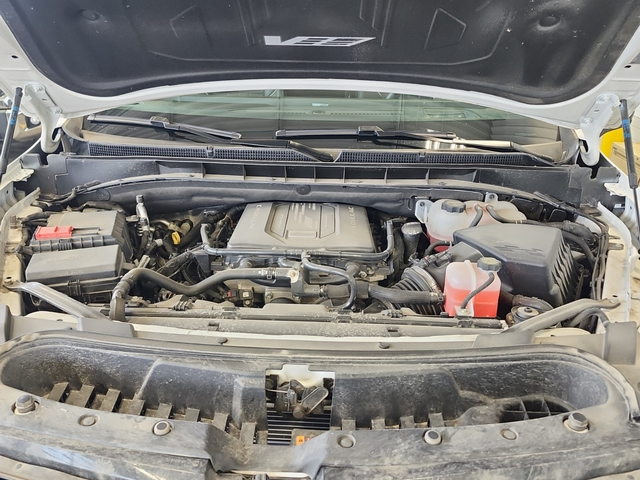 Cadillac Escalade 6.2L 8cyl AWD - автомобили, коли, обяви за нови и употребявани 16