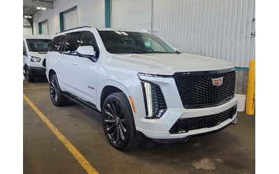 cadillac-escalade-6-2l-8cyl-awd - 1