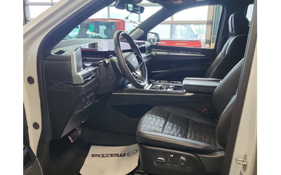 cadillac-escalade-6-2l-8cyl-awd - 4