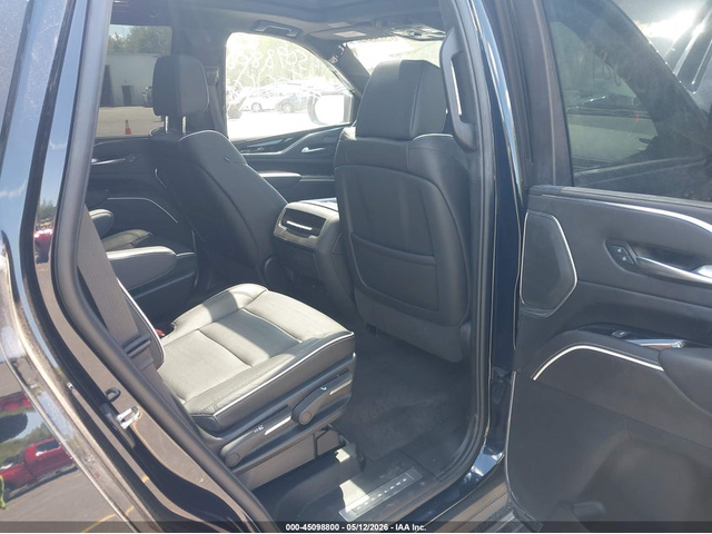 Cadillac Escalade 6.2L V-8 DI, VVT, 420HP 4X4 Drive - автомобили, коли, обяви за нови и употребявани 7