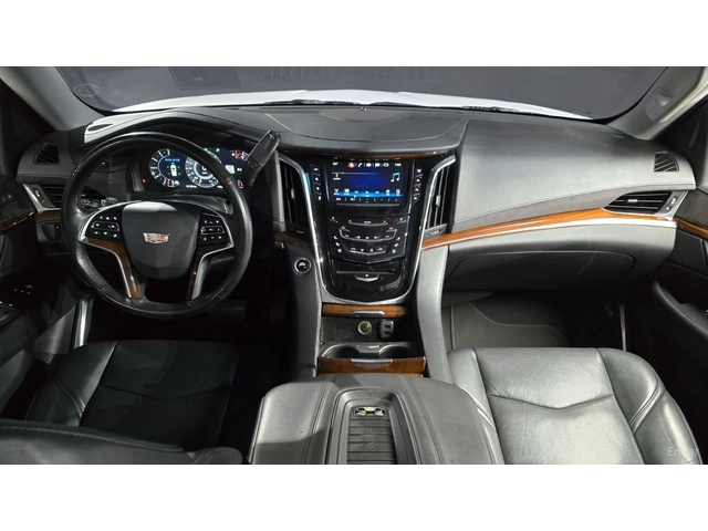 Cadillac Escalade 6.2* HUD* МОНИТОРИ* КОЖА* ОБДУХВ* ПАНО - автомобили, коли, обяви за нови и употребявани 5