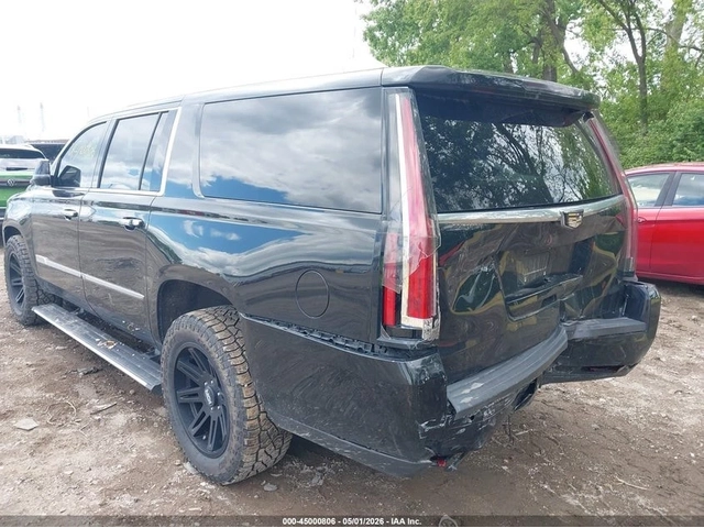 Cadillac Escalade * ESV* PLATINUM* ПАНО* KEYLESS* Camera* ПОДГРЕВ* - автомобили, коли, обяви за нови и употребявани 5