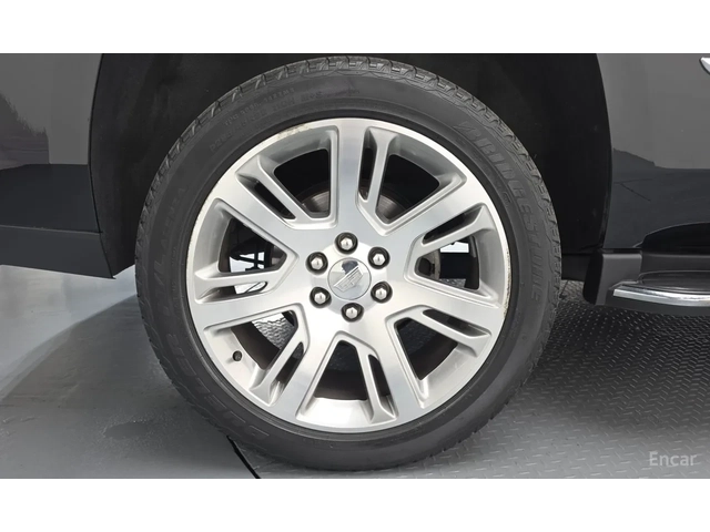 Cadillac Escalade 77ХИЛ КМ* 4 МЕСТА* ОБДУХ.* TV* - автомобили, коли, обяви за нови и употребявани 5