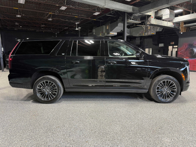 Cadillac ESCALADE ESV 6.2L 8cyl 4WD - автомобили, коли, обяви за нови и употребявани 2