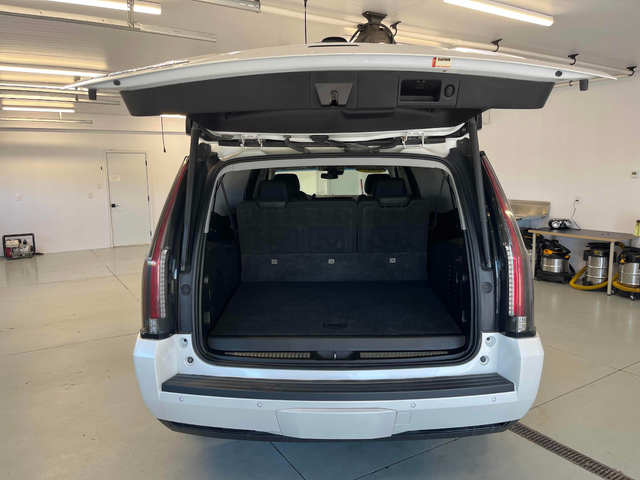Cadillac ESCALADE ESV 6.2L 8cyl 4WD - автомобили, коли, обяви за нови и употребявани 17