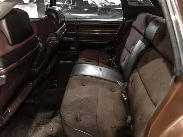 Cadillac Fleetwood С РЕГИСТРАЦИЯ & АВТО КРЕДИТ - автомобили, коли, обяви за нови и употребявани 8